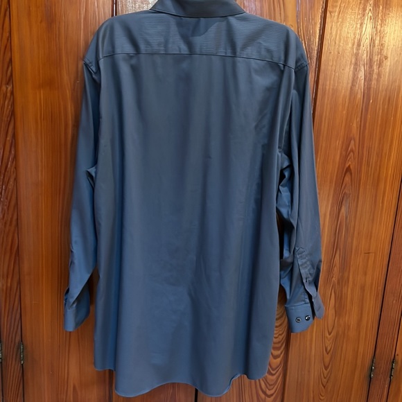 Claiborne men’s Grey dress shirt 18 34/35 long sleeve . Stripe pattern fabric. - Picture 5 of 6